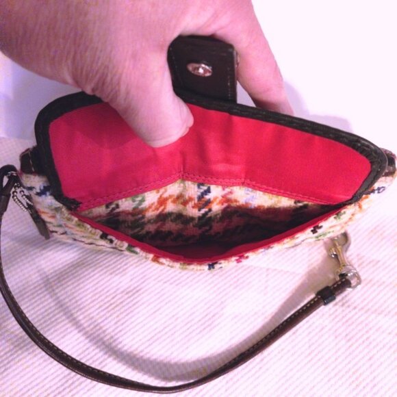 Coach 100% Wool & Leather Hampton Tattersall Multi Plaid Wristlet, EUC